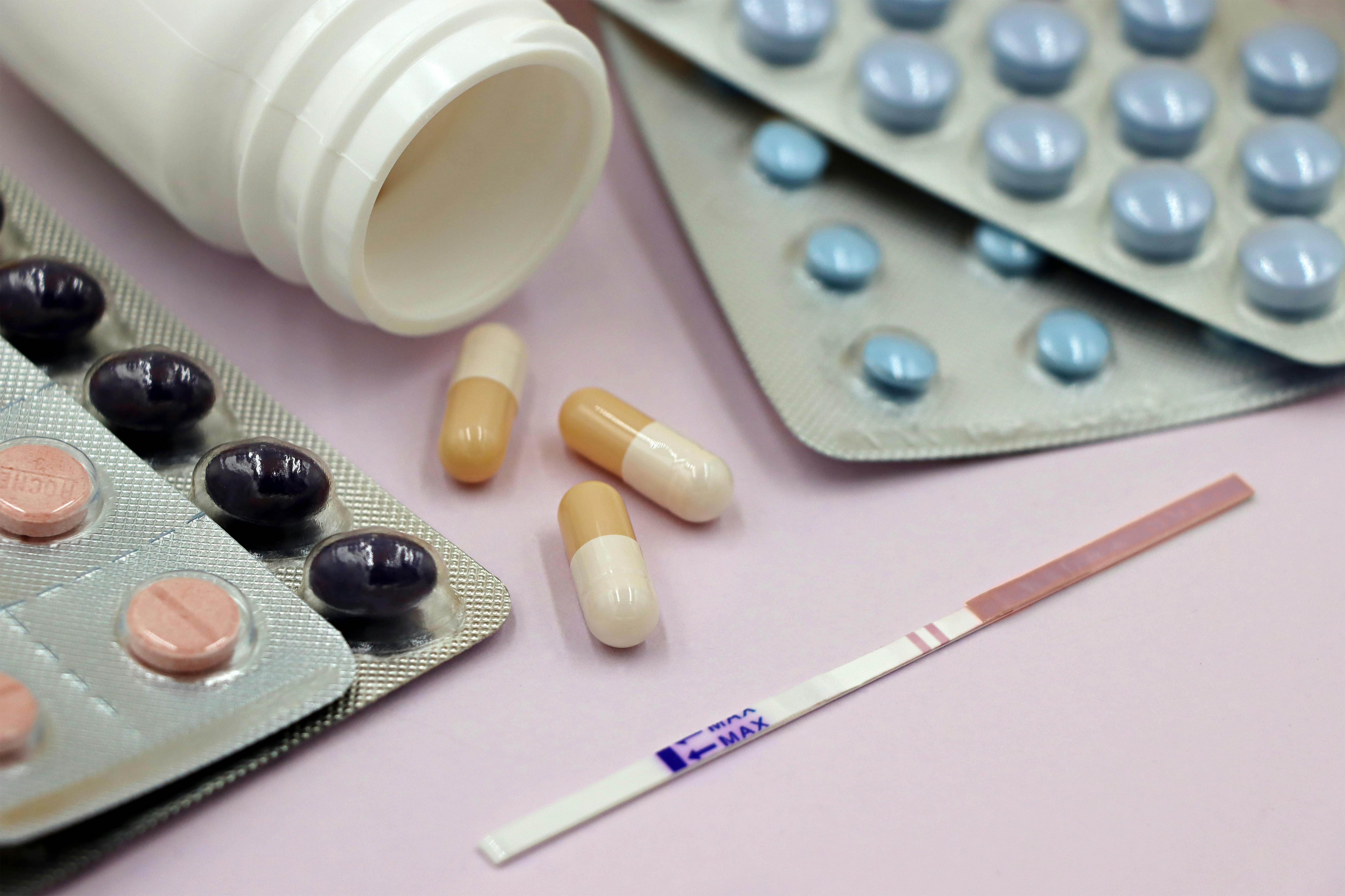 Hormon & Menstruasi: Mengungkap Perubahan Tubuh Perempuan saat Menggunakan KB