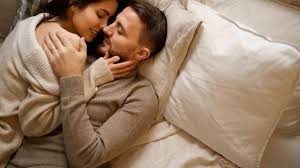 Foreplay Bukan Pilihan, Tapi Kebutuhan: Seni Membangun Koneksi Intim