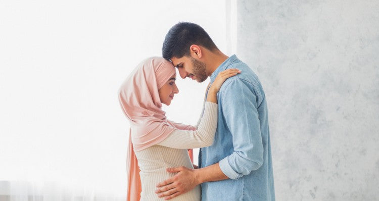 Tips Menjaga Keharmonisan Seksual saat Berpuasa: Panduan untuk Pasangan yang Ingin Tetap Dekat Selama Bulan Suci